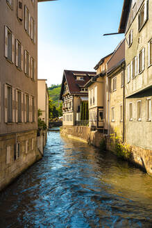 Germany, Baden-Wurttemberg, Esslingen, Houses along Little Venice canal - TAMF03711