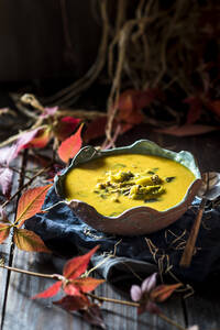 Schüssel Lauchsuppe mit Kürbis - SBDF04582