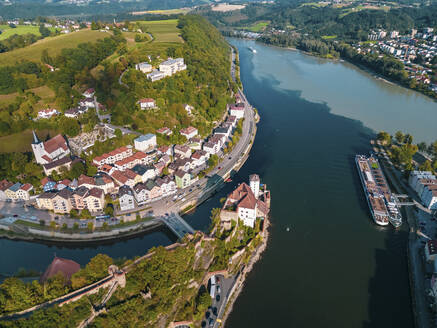 Deutschland, Bayern, Passau, Luftaufnahme des Zusammenflusses von Donau, Inn und Ilz - TAMF03775