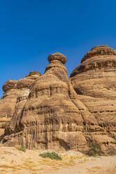 Saudi-Arabien, Provinz Medina, Al Ula, Blick auf eine erodierte Felsformation - RUNF04767