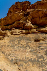 Saudi-Arabien, Provinz Hail, Jubbah, Alte Petroglyphen von Jebel Umm Sanman - RUNF04823