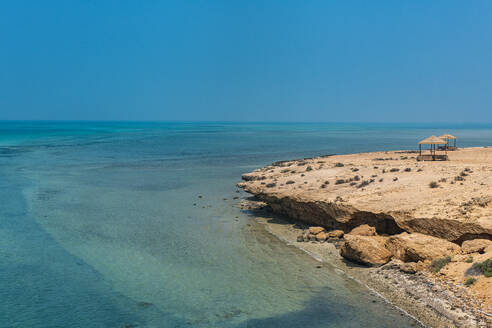 Saudi-Arabien, Provinz Jazan, Sandstrand der Farasan-Inseln - RUNF04850