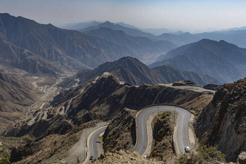 Saudi-Arabien, Asir, Abha, Gebirgspass im Al Souda-Gebirge - RUNF04949