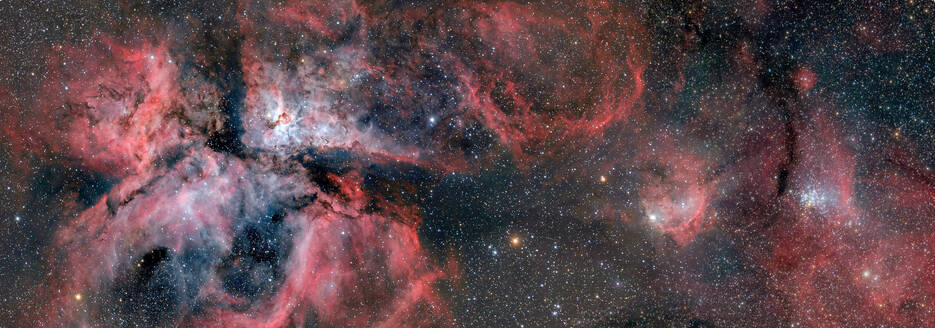 Panoramablick auf den Eta Carinae-Nebel - THGF00104