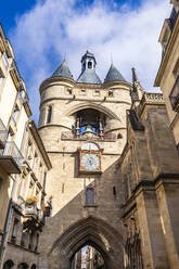 Frankreich, Nouvelle-Aquitaine, Bordeaux, Fassade des Stadttors Grosse cloche de Bordeaux - WDF07226