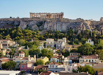 Blick auf die Akropolis, UNESCO-Weltkulturerbe, Athen, Attika, Griechenland, Europa - RHPLF23450