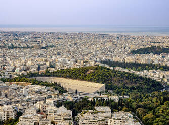 Blick vom Berg Lycabettus auf das Panathenäische Stadion bei Sonnenaufgang, Athen, Attika, Griechenland, Europa - RHPLF23452