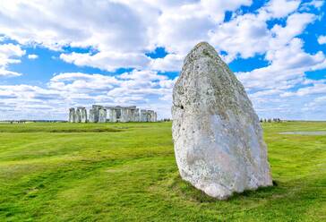 The Heel Stone and Stonehenge Prehistoric Monument, UNESCO World Heritage Site, near Amesbury, Wiltshire, England, United Kingdom, Europe - RHPLF23520