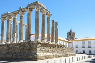 Portugal, Evora, Römischer Tempel der Diana aus dem 1. Jahrhundert nach Christus - TETF01984