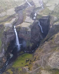 Luftaufnahme des Haifoss-Wasserfalls, Südisland, Island. - AAEF17272