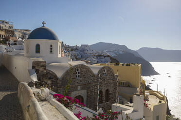 Kirche am Meer, Santorin, Griechenland - AXHF00335