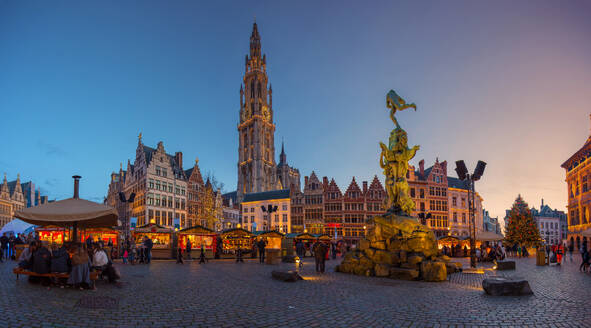 Downtown of Belgium with famous Cathedral of Our Lady Brabo Fountain and city fair in evening time - ADSF43402