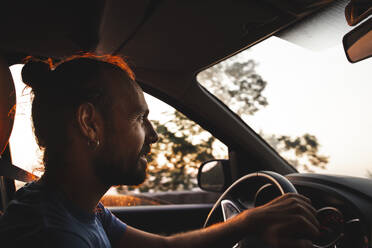 Strong Confident Man Sunglasses Driving Car View — Stock Photo ©  Vera_Petrunina #479978312