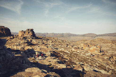 Hikers exploring Cederberg Mountains trail on sunny day - KOF00072