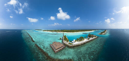 Panoramablick auf die Insel Lankanfushi im Male-Atoll, Malediven - AMF09885