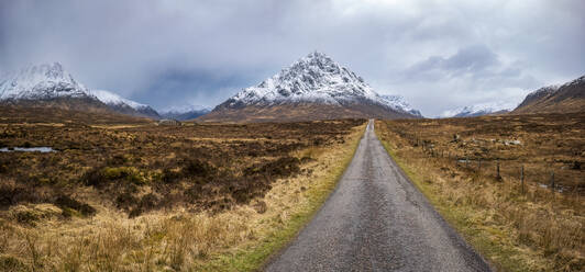 UK, Schottland, West Highland Way durch das Glen Coe - SMAF02541