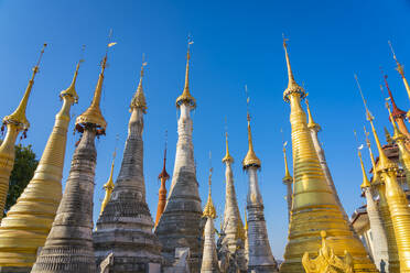 Stupas von Indein (In Dein), Inle-See, Shan-Staat, Myanmar (Birma), Asien - RHPLF24046