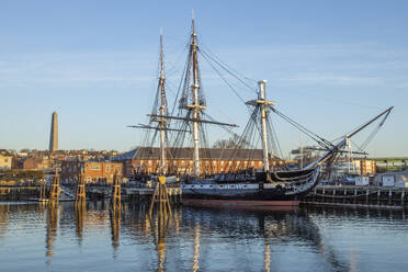 USS Constitution in der Charlestown Navy Shipyard, Boston, Massachusetts, Neuengland, Vereinigte Staaten von Amerika, Nordamerika - RHPLF24053