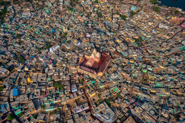 Aerial view of people celebrating the holy colour festival near the Shri And Baba Temple, Uttar Pradesh, India. - AAEF18185