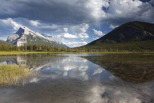 Mount Rundle and Vermillion Lakes, Banff National Park, UNESCO World Heritage Site, Alberta, Rocky Mountains, Canada, North America - RHPLF24568