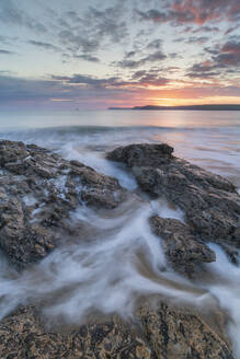 Sunrise over Harlyn Bay in North Cornwall, England, United Kingdom, Europe - RHPLF24618
