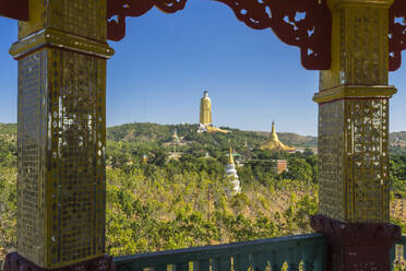 Maha Bodhi Ta Htaung Standing Buddha and large reclining Buddha statue seen from tower in Garden of Thousand Buddhas, Monywa, Myanmar (Burma), Asia - RHPLF24907