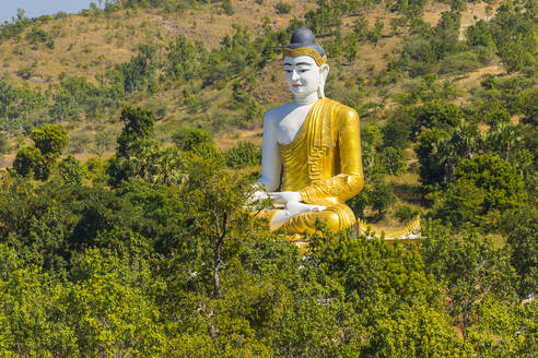 Large sitting Buddha statue near Maha Bodhi Ta Htaung Standing Buddha, Monywa, Myanmar (Burma), Asia - RHPLF24927