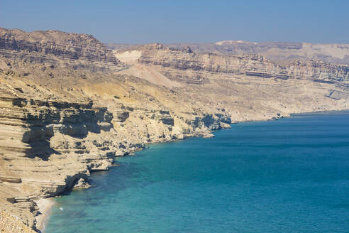 Coastline near Hasik, Dhofar Governorate, Oman, Middle East - RHPLF24963