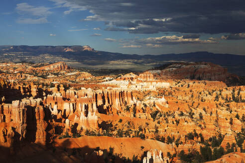 Looking east across Bryce Canyon from Sunset Point, Utah, United States of America, North America - RHPLF25003