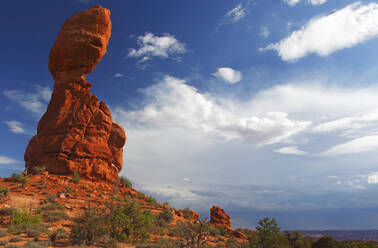 Balanced Rock, Arches National Park, Utah, United States of America, North America - RHPLF25006
