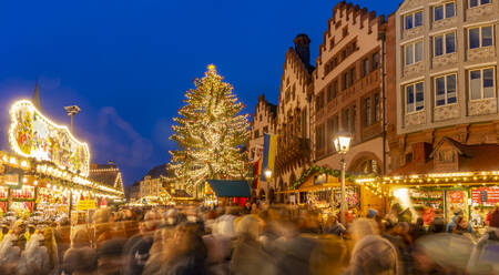 View of Christmas Market on Roemerberg Square at dusk, Frankfurt am Main, Hesse, Germany, Europe - RHPLF25210