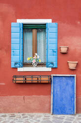 Fishing village with colourful house facades, Island of Burano, Venice, UNESCO World Heritage Site, Veneto, Italy, Europe - RHPLF25270