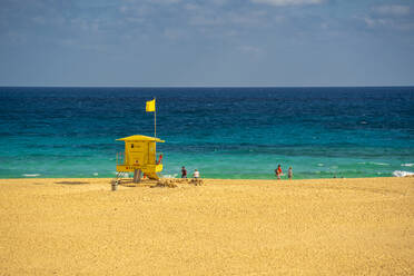 View of beach and the Atlantic Ocean on a sunny day, Corralejo Natural Park, Fuerteventura, Canary Islands, Spain, Atlantic, Europe - RHPLF25397