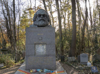 Karl Marx, Highgate Cemetery, Highgate, London, England, United Kingdom, Europe - RHPLF25486