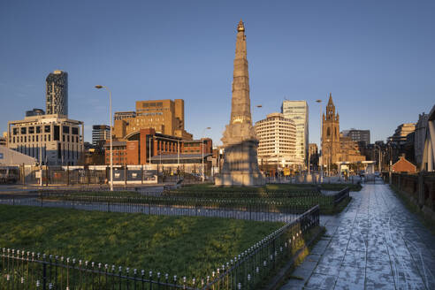 The Titanic Memorial and Gardens, St. Nicholas Place, Pier Head, Liverpool Waterfront, Liverpool, Merseyside, England, United Kingdom, Europe - RHPLF25526