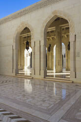 Arches on grounds of Sultan Qaboos Grand Mosque, Muscat, Oman, Middle East - RHPLF25543