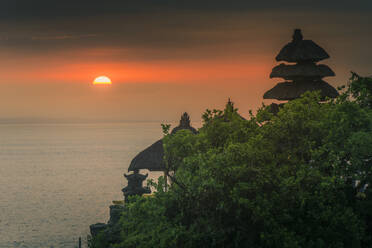 View of Tanah Lot, traditional Balinese temple at sunset, Beraban, Kediri, Tabanan Regency, Bali, Indonesia, South East Asia, Asia - RHPLF26026