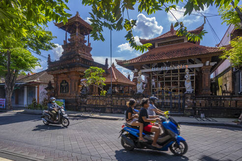 View of temple on street in Kuta, Kuta, Bali, Indonesia, South East Asia, Asia - RHPLF26031