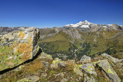 Scenic view of rocky mountains in Hohe Tauern National Park, Austria - ANSF00417