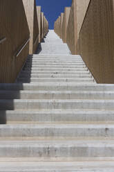 Netherlands, North Holland, Amsterdam, Empty outdoor steps of Sluishuis complex - FCF02146