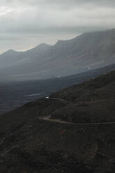 Vulkanisches Gebirge auf Fuerteventura - RSGF00944