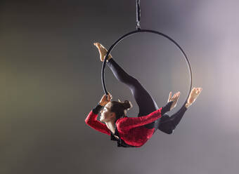 Teenage aerialist (14-15) performing aerial dance - TETF02174