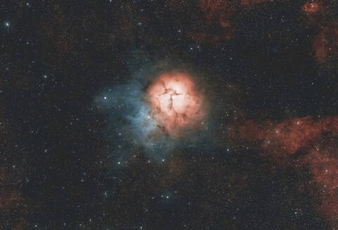 Ansicht des Trifidnebels im Sternbild Schütze - ZCF01151