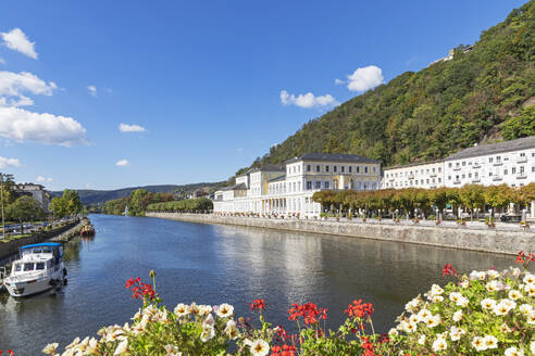 Deutschland, Rheinland-Pfalz, Bad Ems, Historischer Kurort im Lahntal - GWF07883