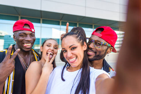 Hip hop crew dancing - Multiracial group of people having fun outdoors - DMDF00523