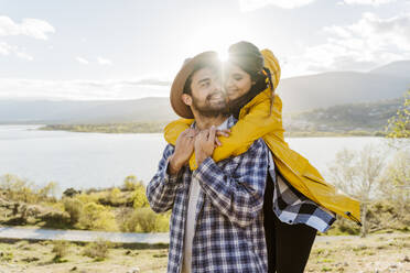 Romantic couple spending vacation on sunny day - JJF01017