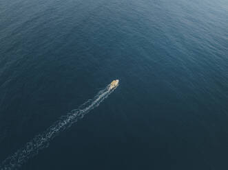 Aerial view of a touristic boat in Manarola, Cinque Terre, Liguria. - AAEF19663