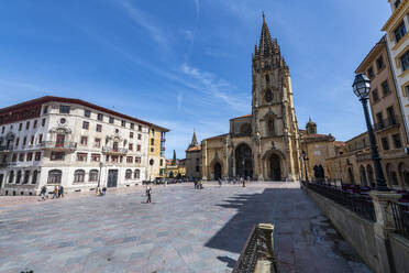 Cathedral of San Salvador, Oviedo, UNESCO World Heritage Site, Asturias, Spain, Europe - RHPLF26582