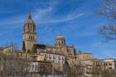 Town view from the Roman bridge, Salamanca, UNESCO World Heritage Site, Castile and Leon, Spain, Europe - RHPLF26596