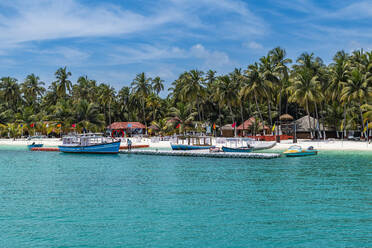 Tourist resort on Bangaram island, Lakshadweep archipelago, Union territory of India, Indian Ocean, Asia - RHPLF26605